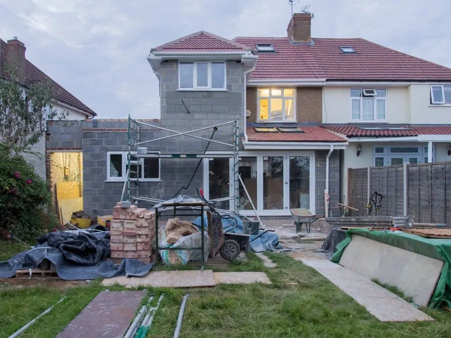 A flat roof over a single-storey house extension